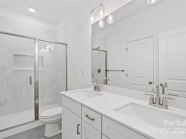 184 Cherry Springs 1B master bathroom