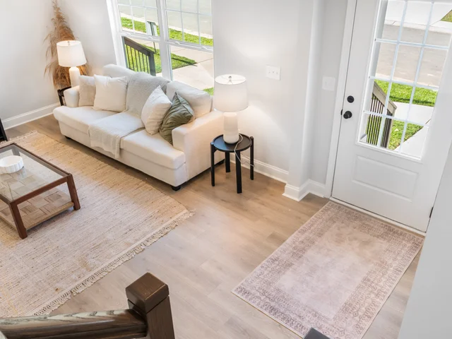 185 Cherry Living Staged 3