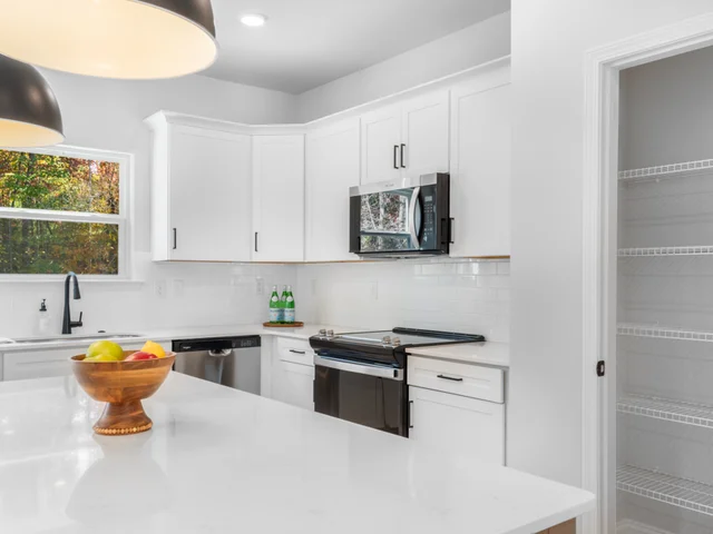 185 Cherry Springs 24C kitchen staged PNG