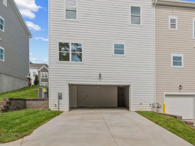 67 Walnut Springs 21A back exterior garage2