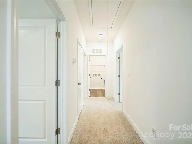 81 Walnut upstairs hall