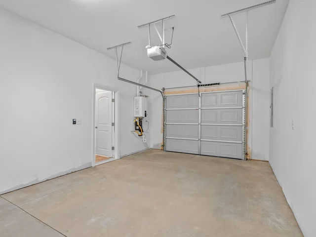 Jensen interior unit garage inside2 19C