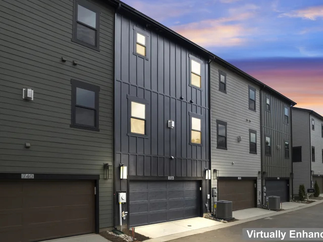 736 Falling Oak Maxwell 23