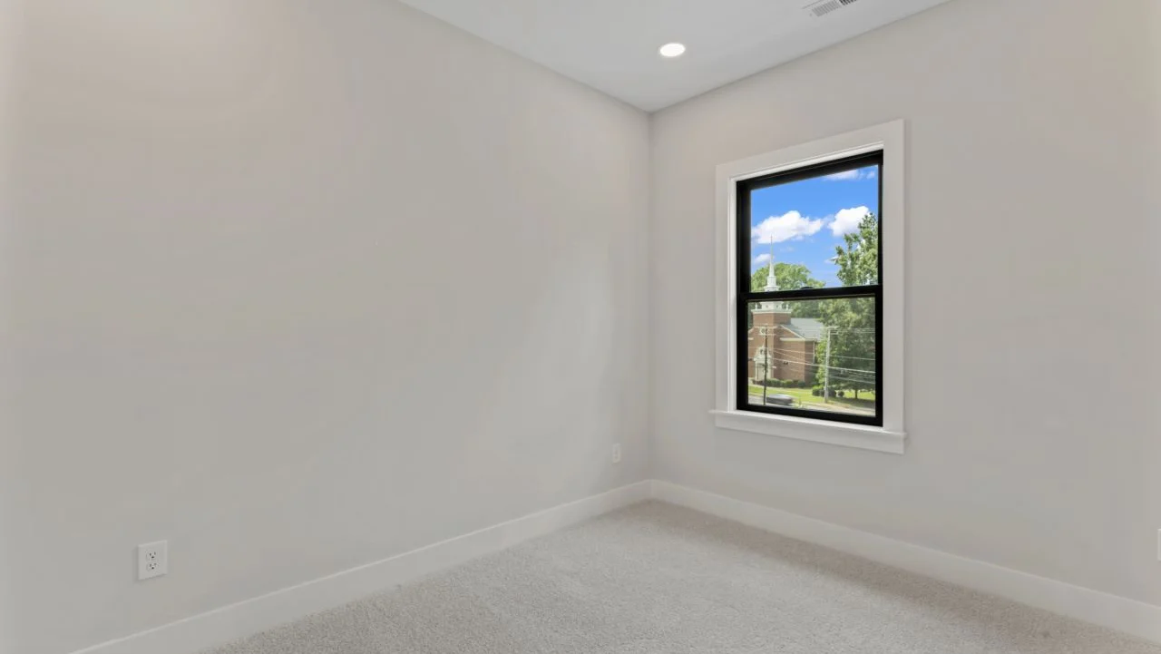 740 Falling Oak Maxwell 24 bedroom upstairs